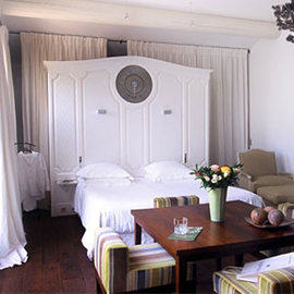 Hôtel Baumanière, client de PMT Hotels